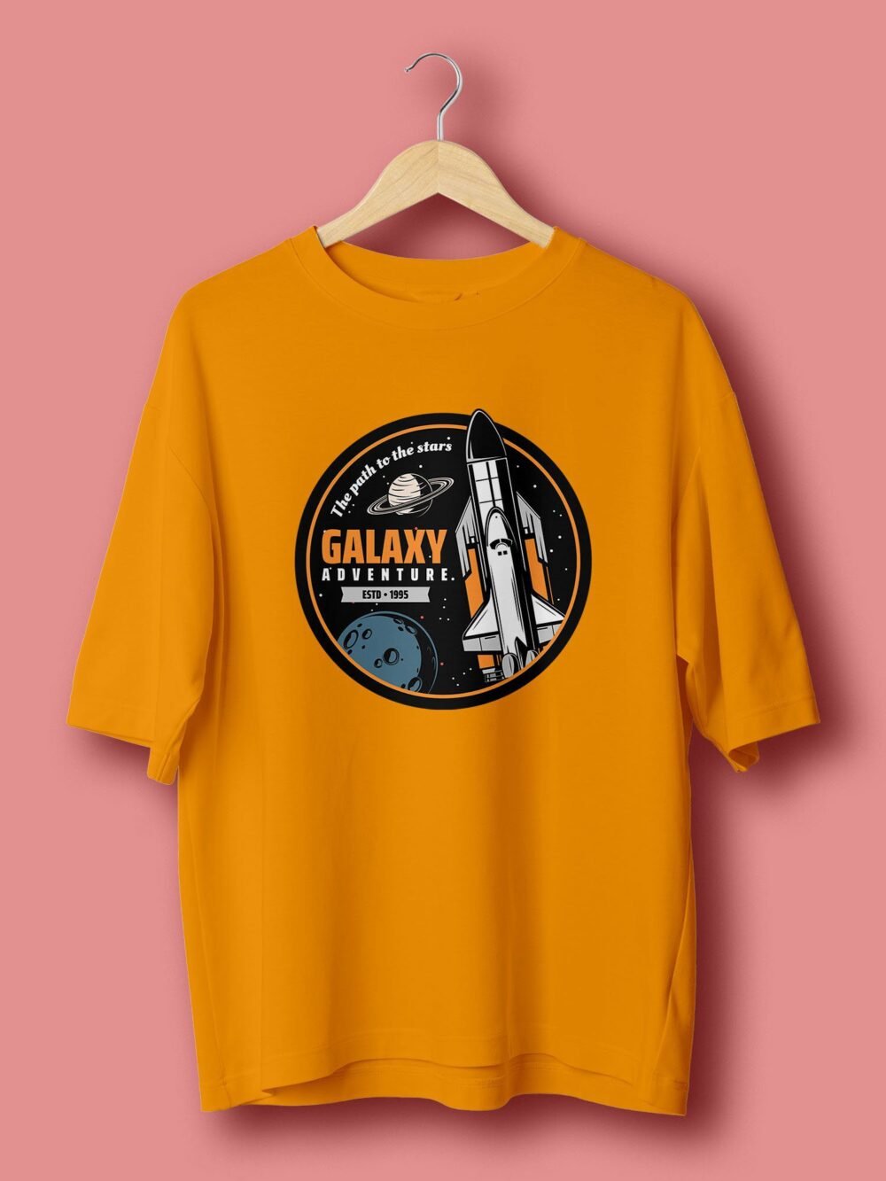 Galaxy Adventure oversize tshirt Gold